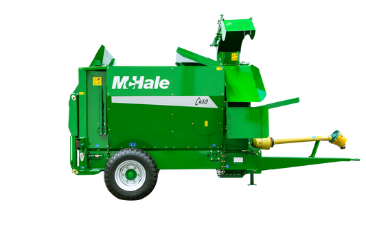 C460-Trailed Silage Feeder and Straw Blower